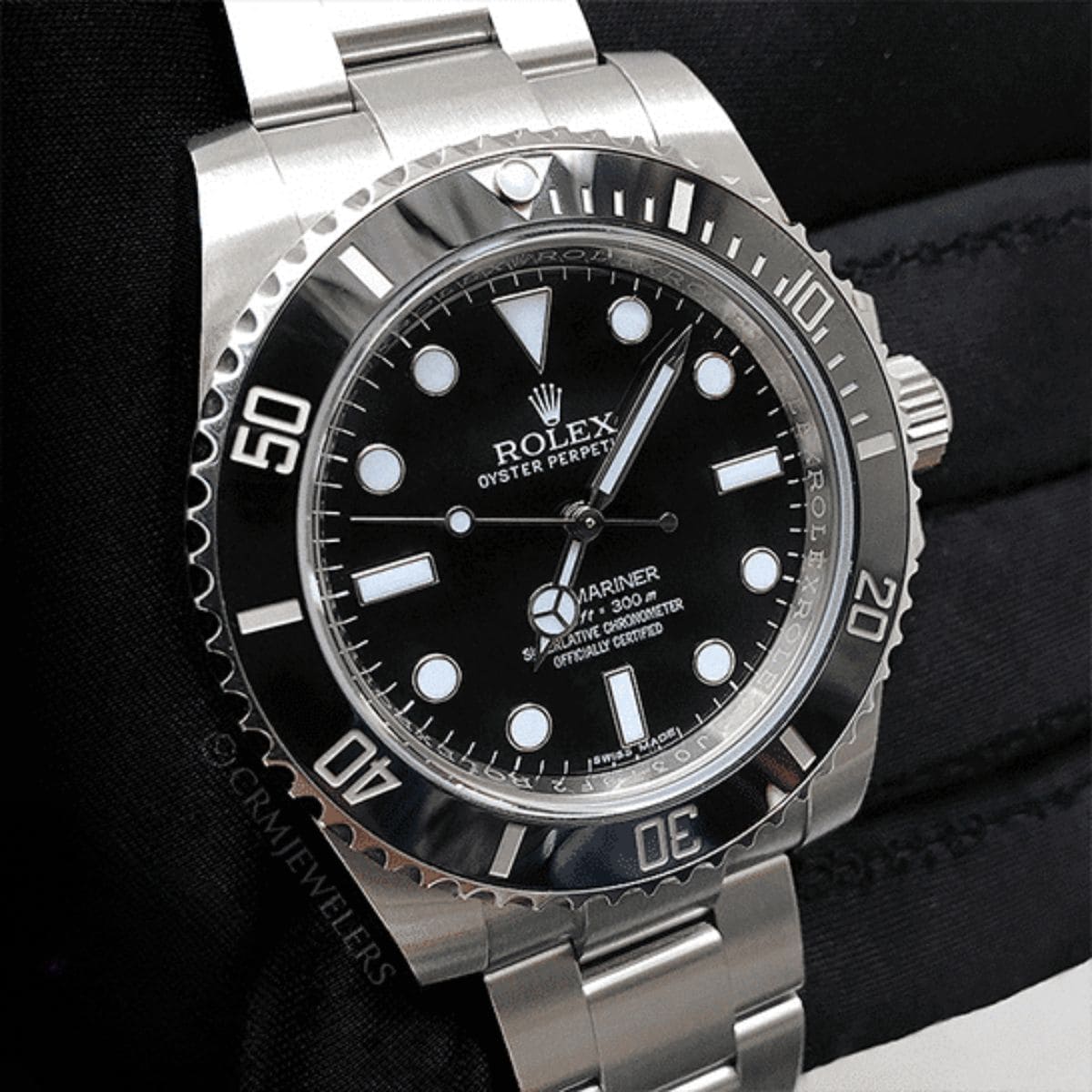 Rlx Submariner Date 116610LN “Black Ceramic”